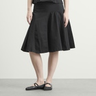 Peachy Den Women's Missy Midi Skirt in Onyx