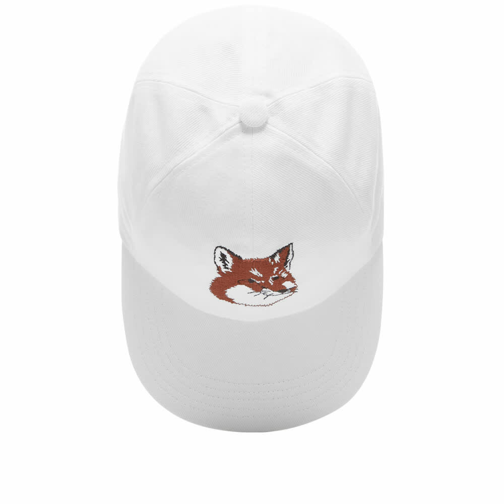 Maison Kitsuné Large Fox Head Embroidery 6P Cap in White  display picture 2