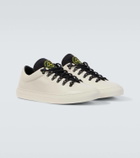 Stone Island S0101 leather sneakers