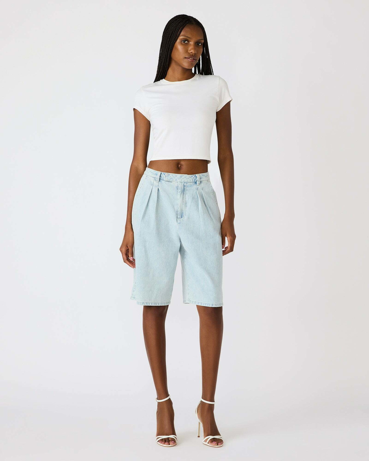 Steve Madden Ivana Shorts Lightweight in Denim