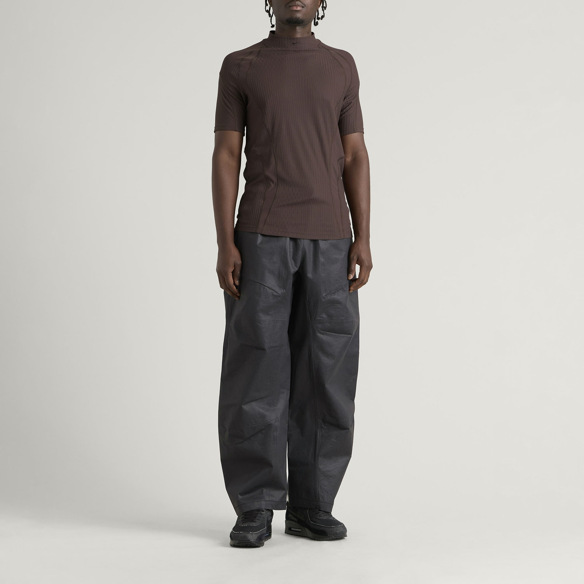 Nike Men's Tech Pro T-Shirt in Baroque Brown/Black