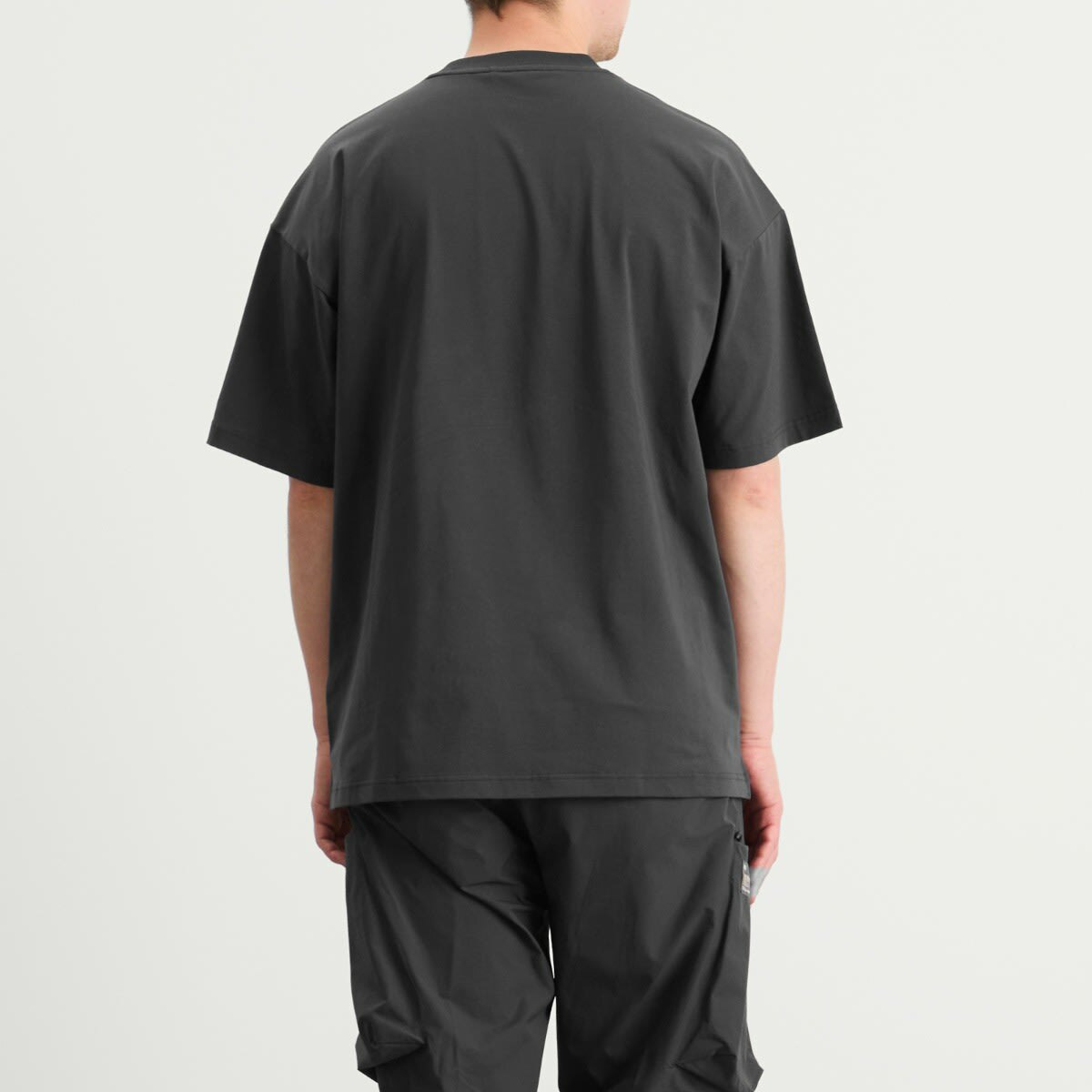 Oakley Men's FGL Union Pocket T-Shirt 5.0 in Phantom