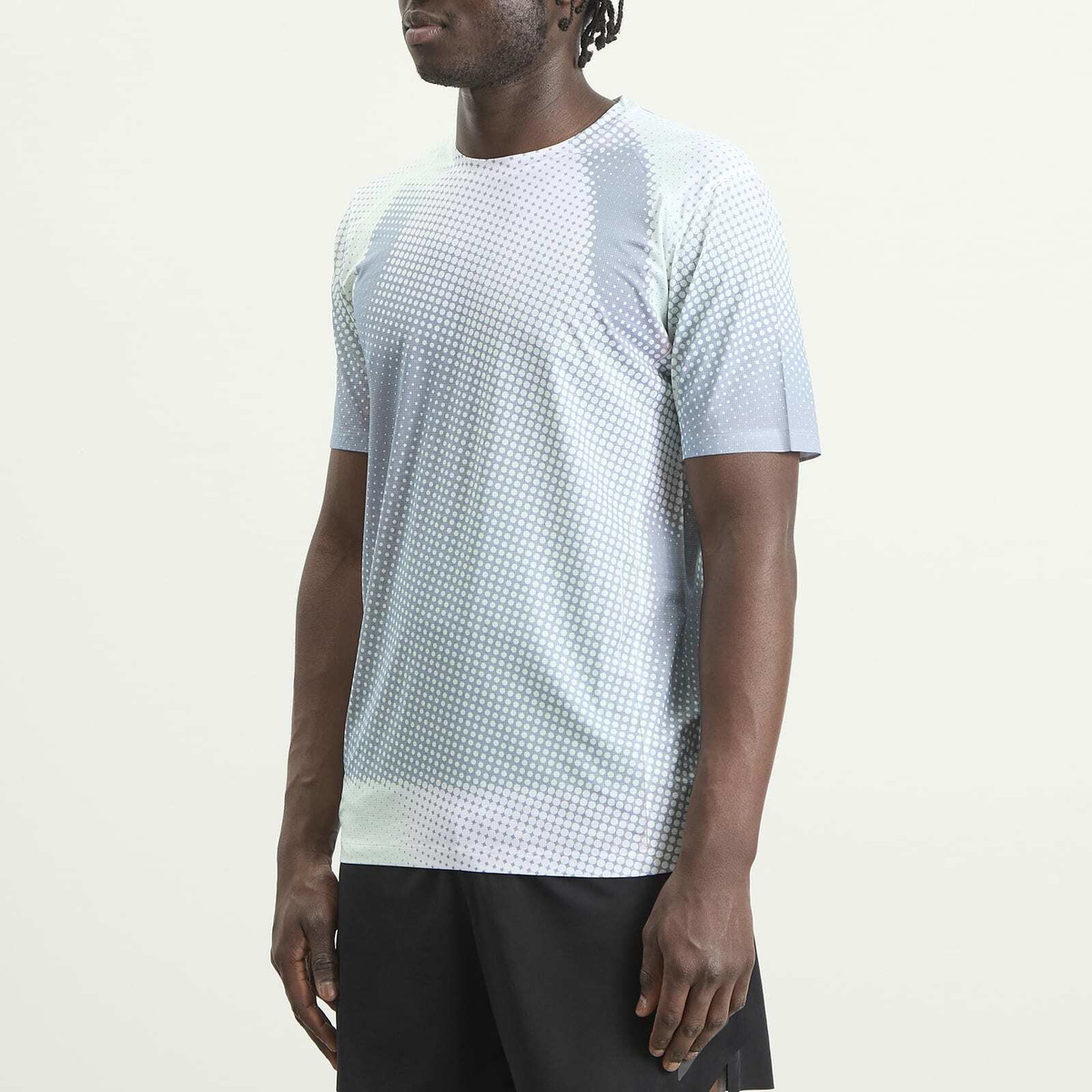 SOAR Men's Printed Tech T-Shirt in Grey/Sage Dots