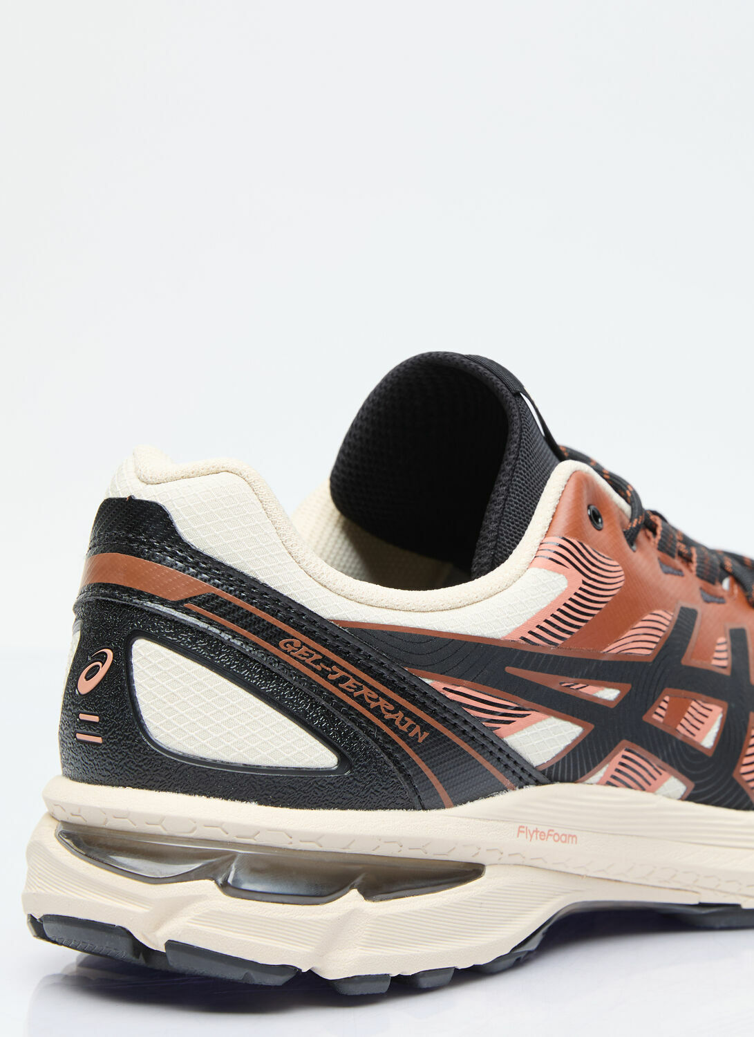 Asics Gel-Terrain Sneakers