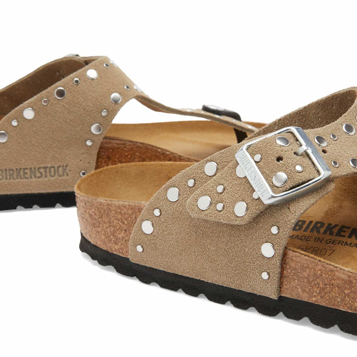 Birkenstock Women's Gizeh Rivet LEVE in Taupe