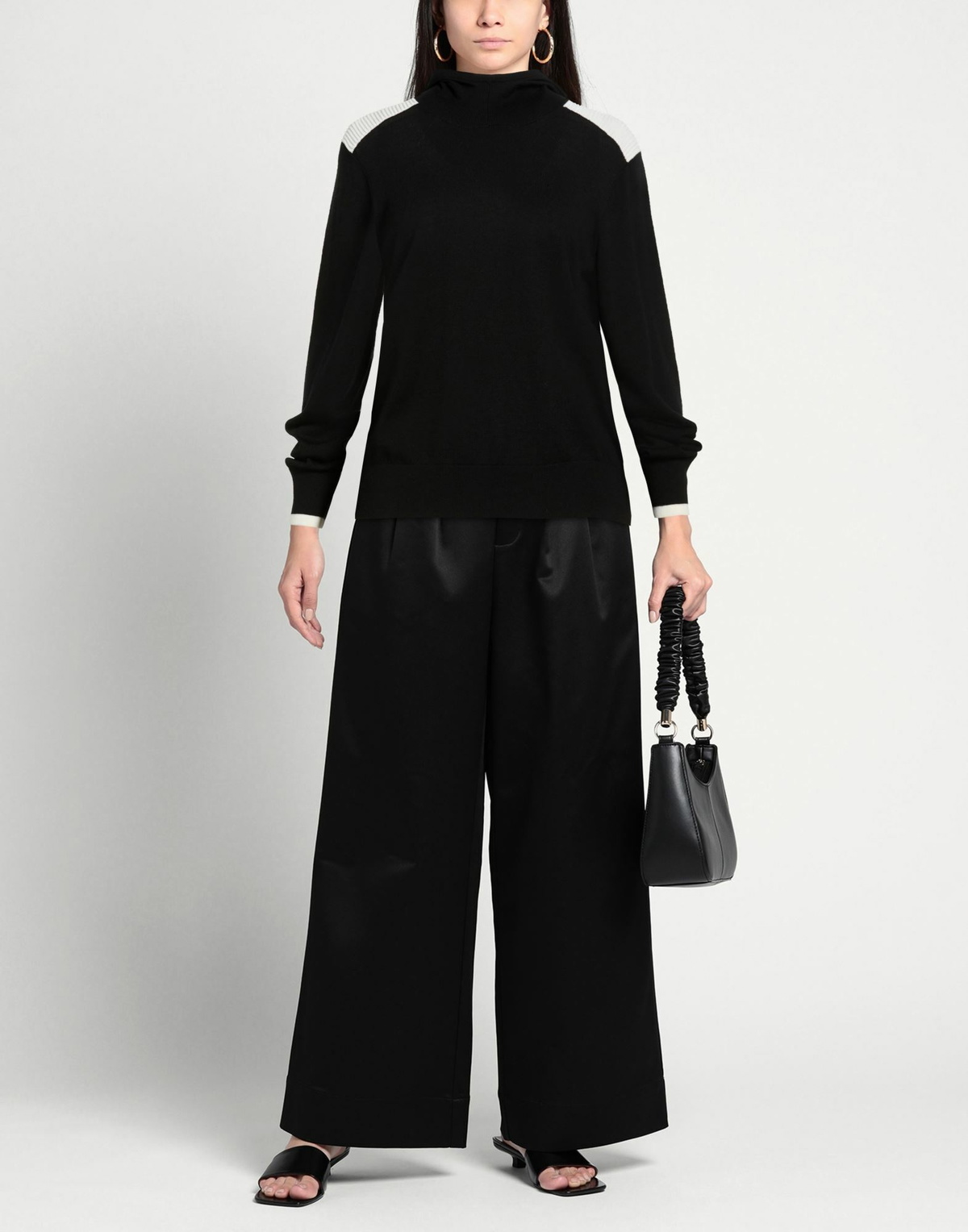 Erin Snow Womens Sweater in Black