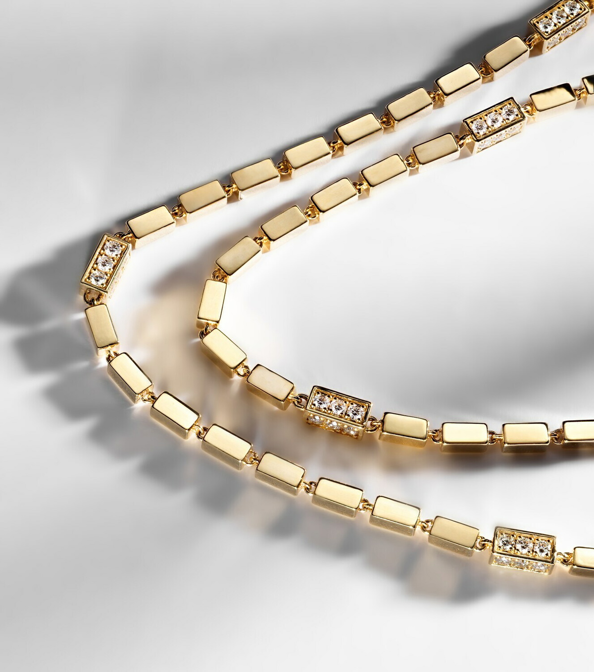 Suzanne Kalan Block-Chain 18kt gold necklace with diamonds