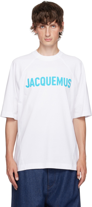 Photo: JACQUEMUS White La Casa 'Le t-shirt Typo' T-Shirt