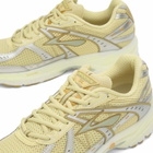 Brooks Men's Adrenaline GTS 10 Sneaker in Dusty Yellow/Neo Yellow/Grey