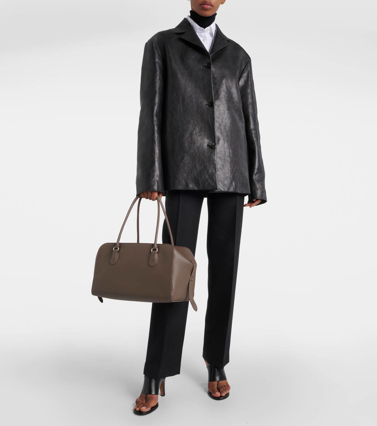 上質★THE ROW E/W leather duffel bag The Row Bowling E/W leather duffel bag The Row