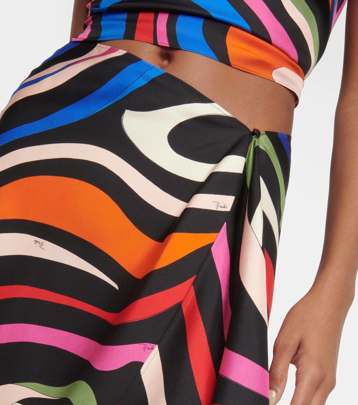 VIP【関税送料無料】希少 EMILIO PUCCI MULTICOLOR SILK SKIRT 6728951b719a9300cc20acec_v_GOA