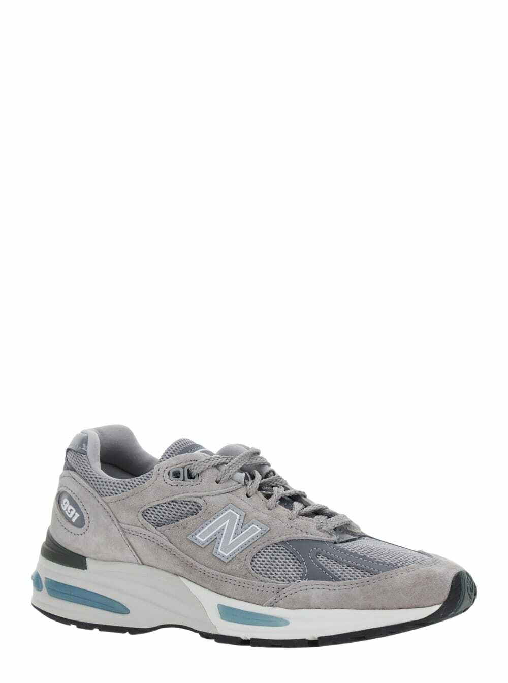 New Balance Grey Low Top Sneakers With Logo Detail In Suede And Tech Fabric Unisex