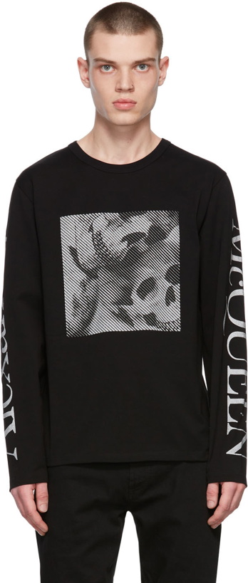 Photo: Alexander McQueen Black Skull T-Shirt