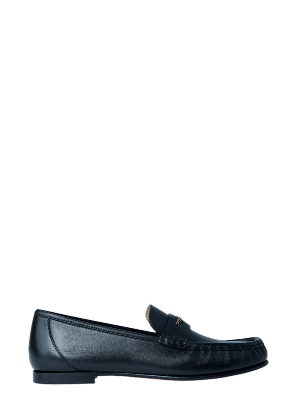 Photo: Chloé Leather Loafers