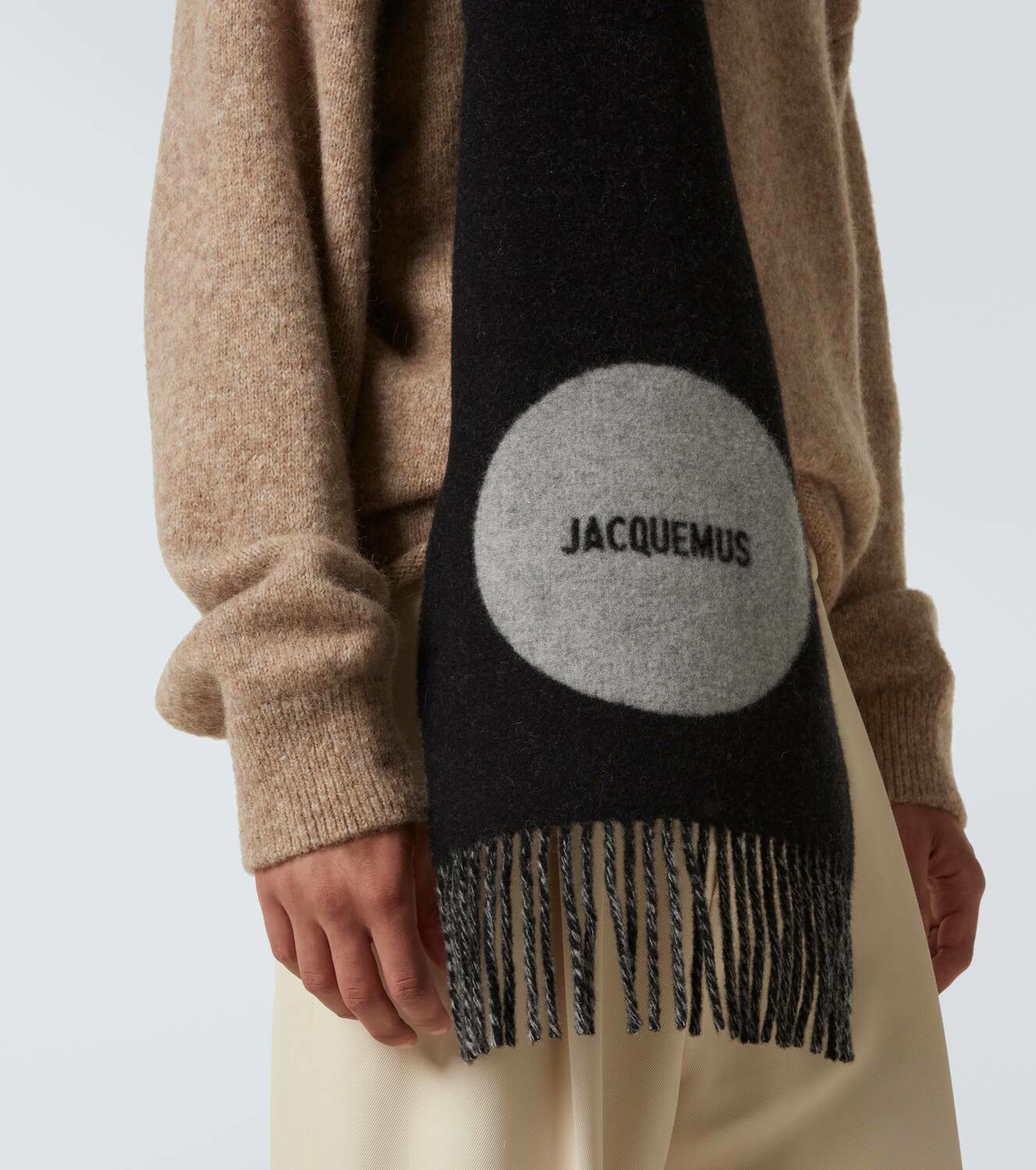 Jacquemus L'écharpe Rond Carré wool scarf Jacquemus Jacquemus L'écharpe Rond Carré wool scarf Jacquemus