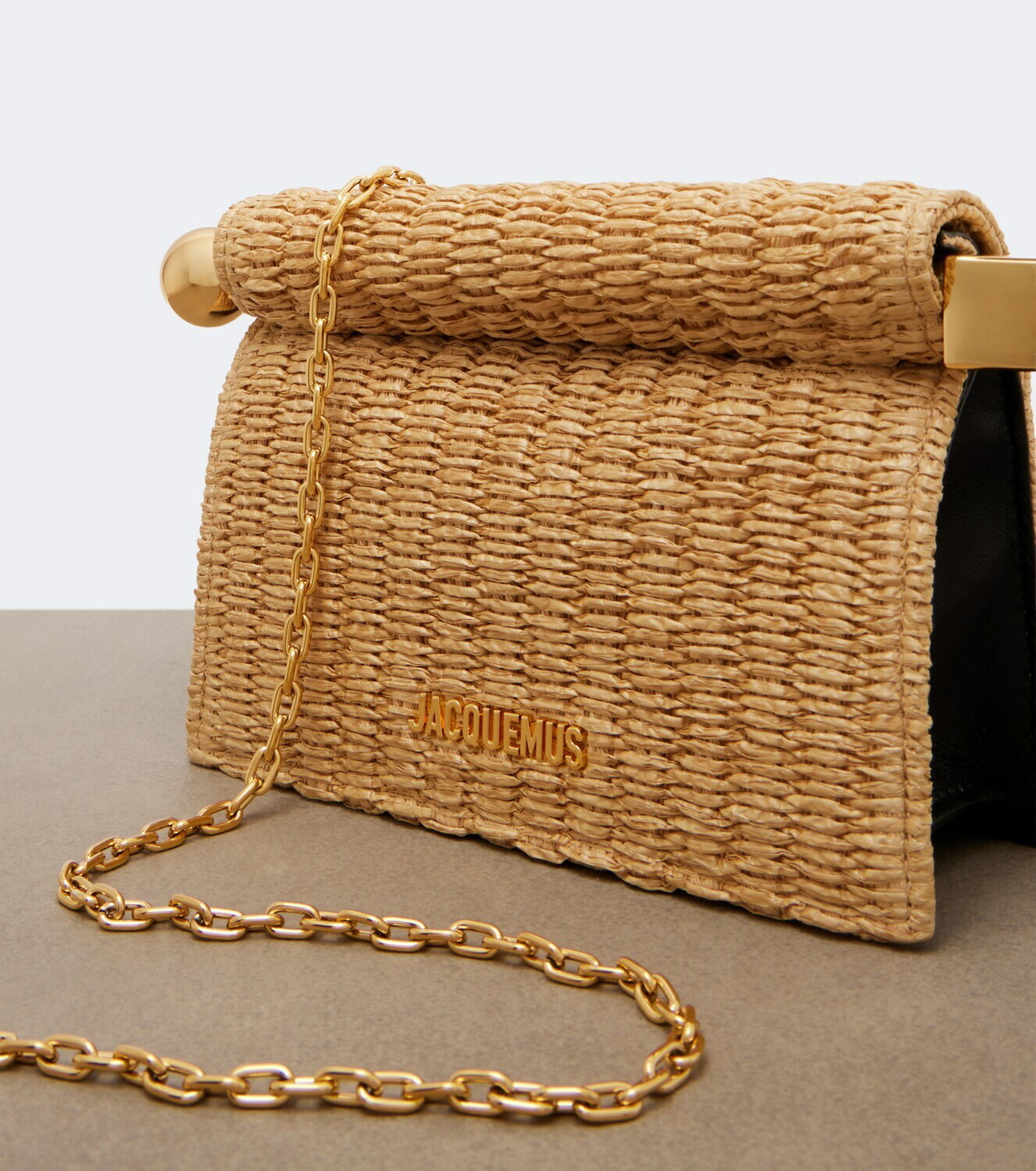 Jacquemus Rond Carré Small raffia-effect clutch