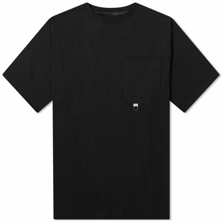 Photo: CMF Comfy Outdoor Garment Men's CMF Outdoor Garment Slow Dry Pocket T-Shirt in Black
