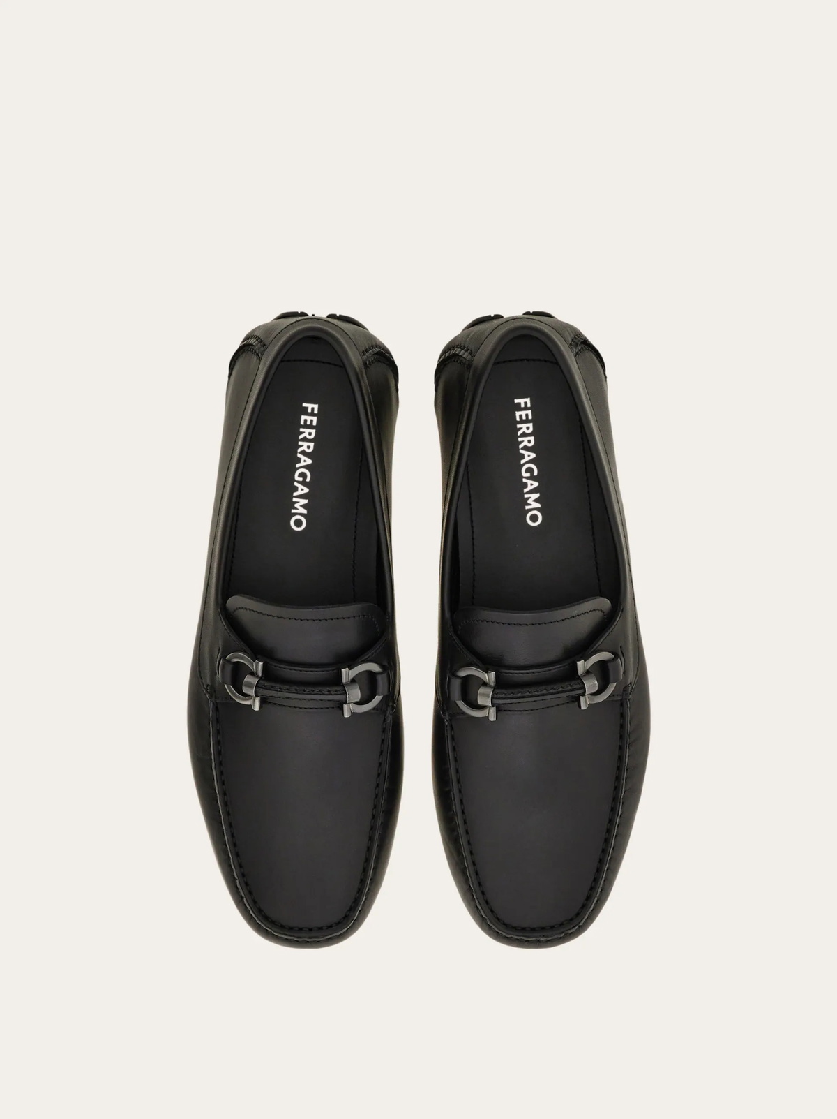 Ferragamo Mens Gancini ornament driver in Black