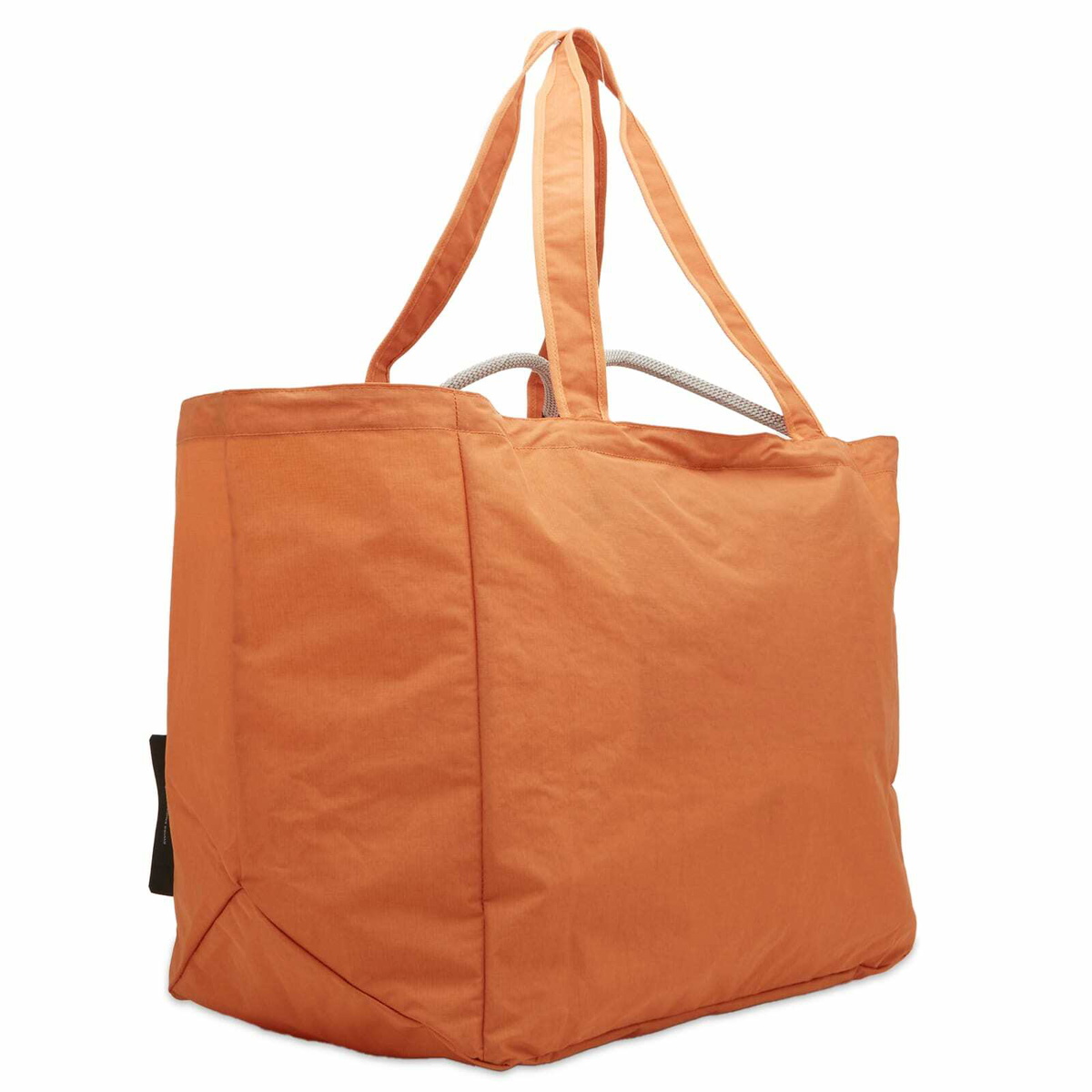 ON Cargo Pack 60L in Desert Glow 