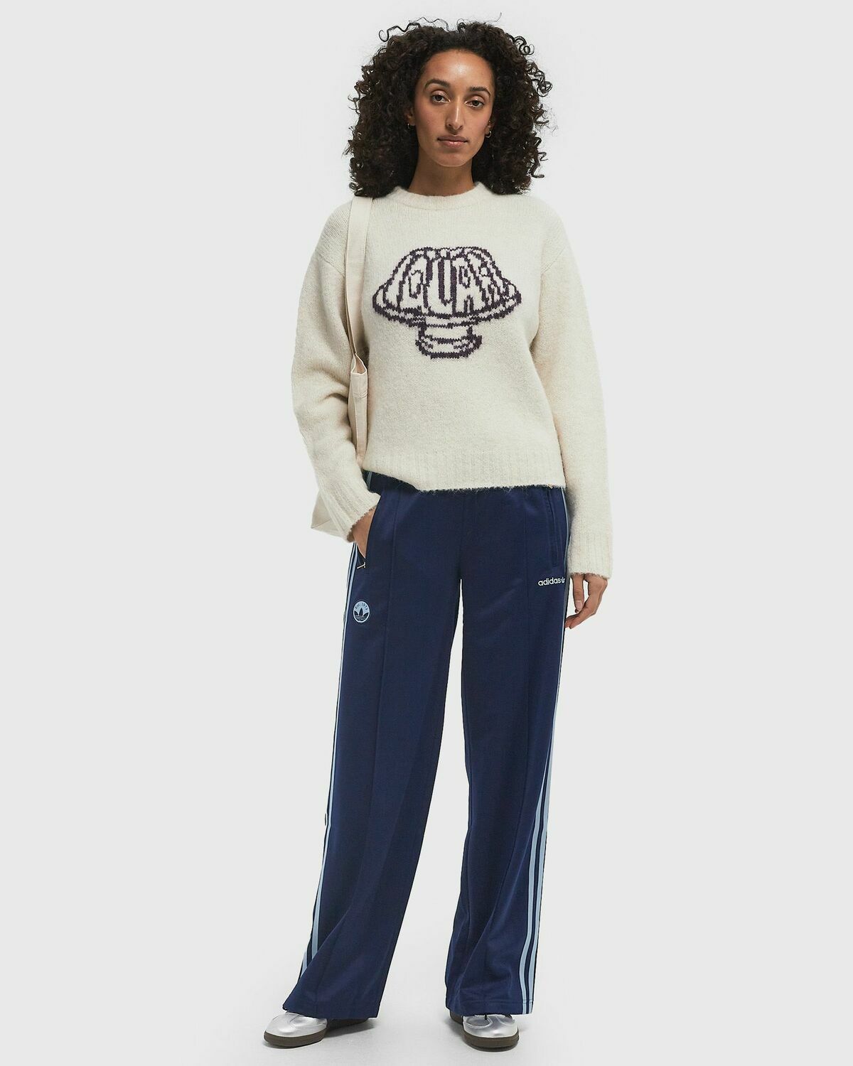 ØLÅF JELLY CREWNECK KNIT Beige Womens Pullover