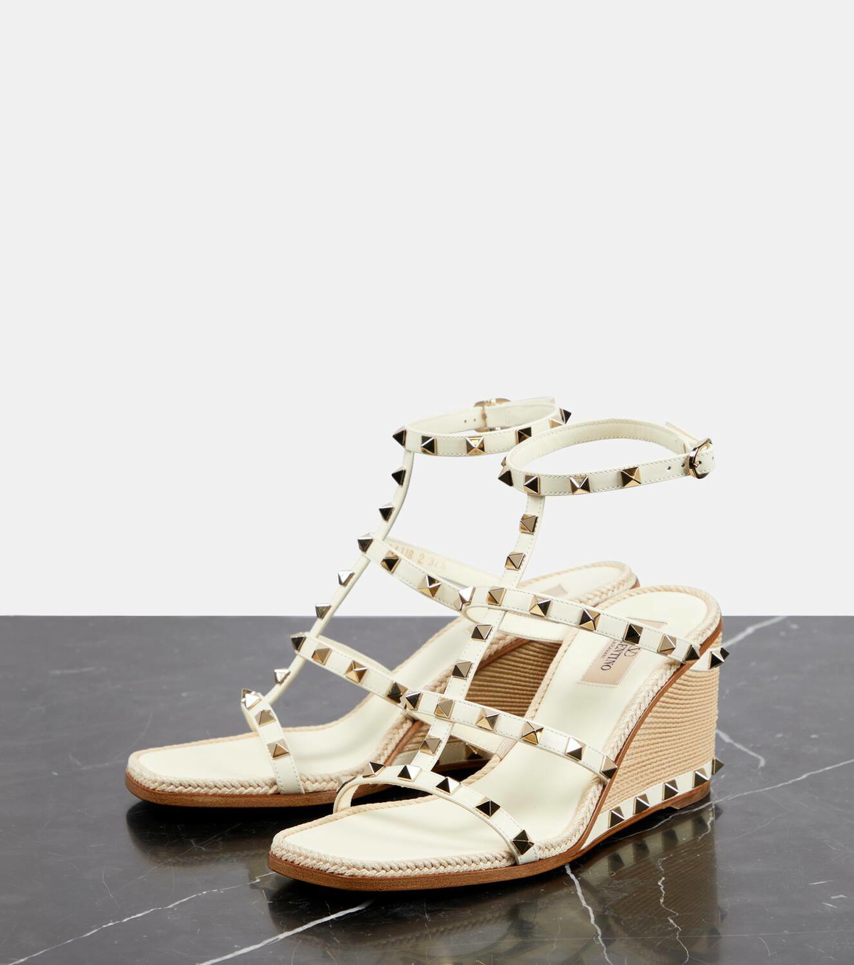 関税送料込み- VALENTINO ROCKSTUD LEATHER WEDGE SANDALS Valentino Garavani Rockstud Leather Wedge Espadrille Sandals