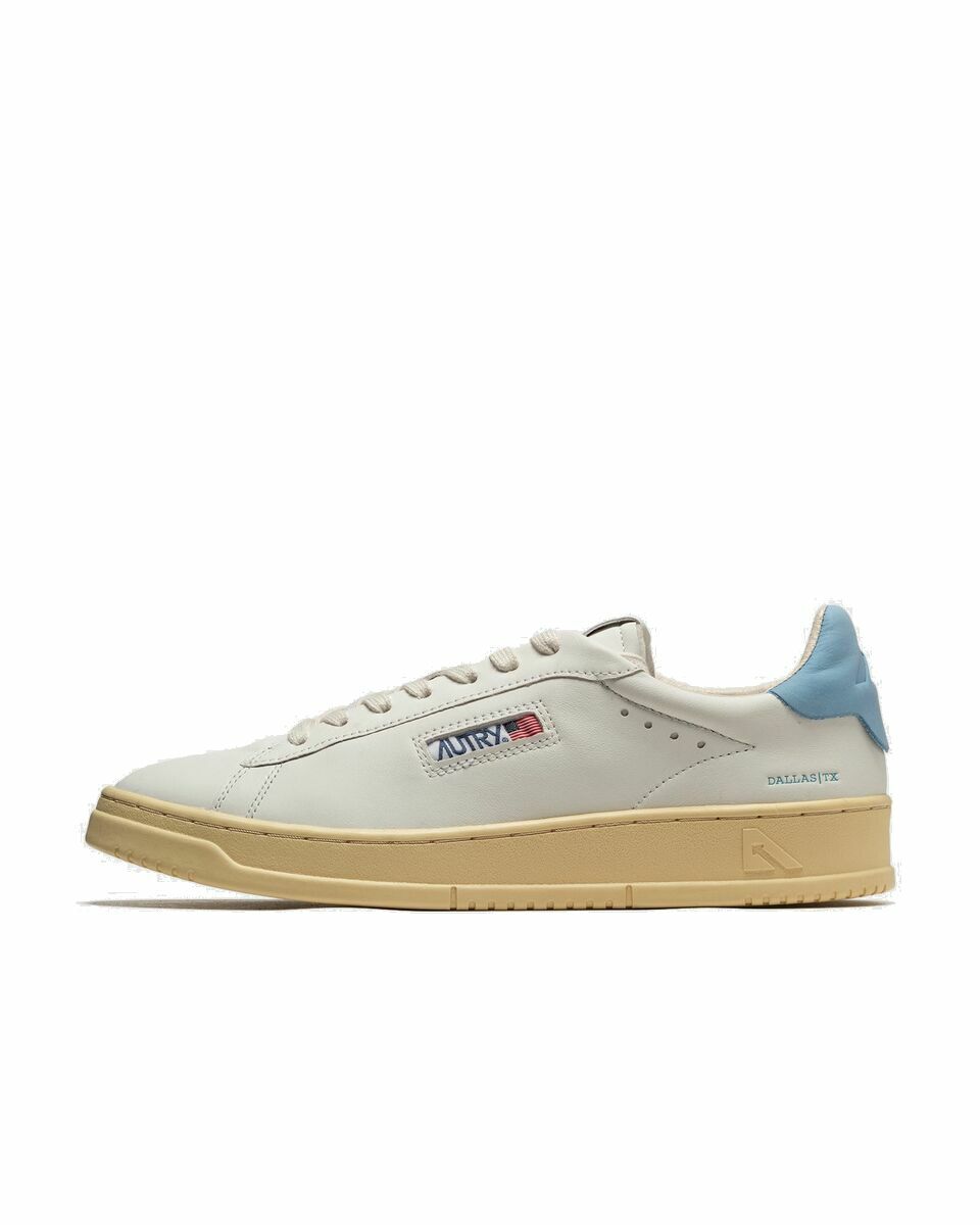 Photo: Autry Action Shoes Dallas Low White - Mens - Lowtop