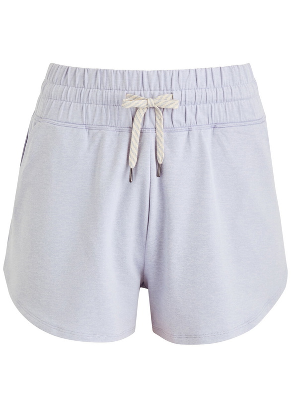 Photo: Vuori Halo Performance 2.0 Jersey Shorts Lilac
