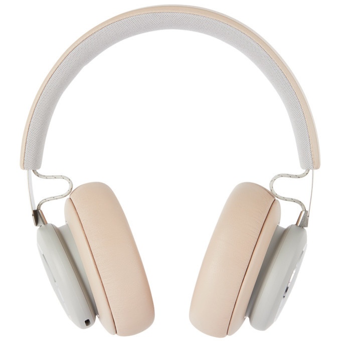 Photo: Bang and Olufsen Pink Beoplay H4 2nd Gen Headphones