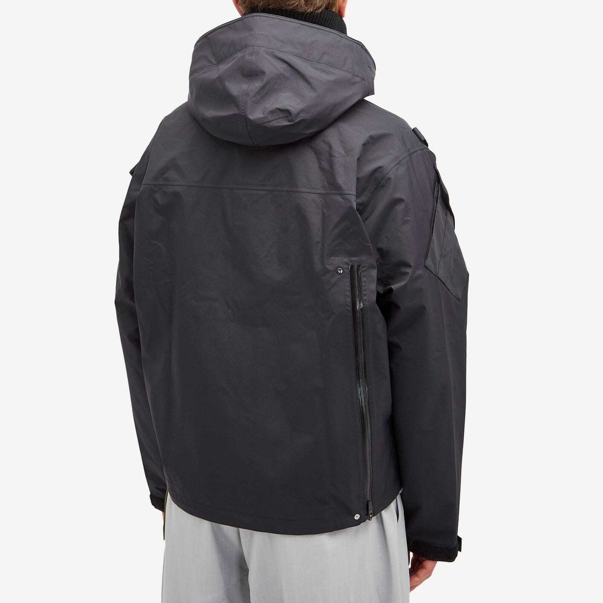 Acronym Men's 3L Gore-Tex Interlops Jacket in Black