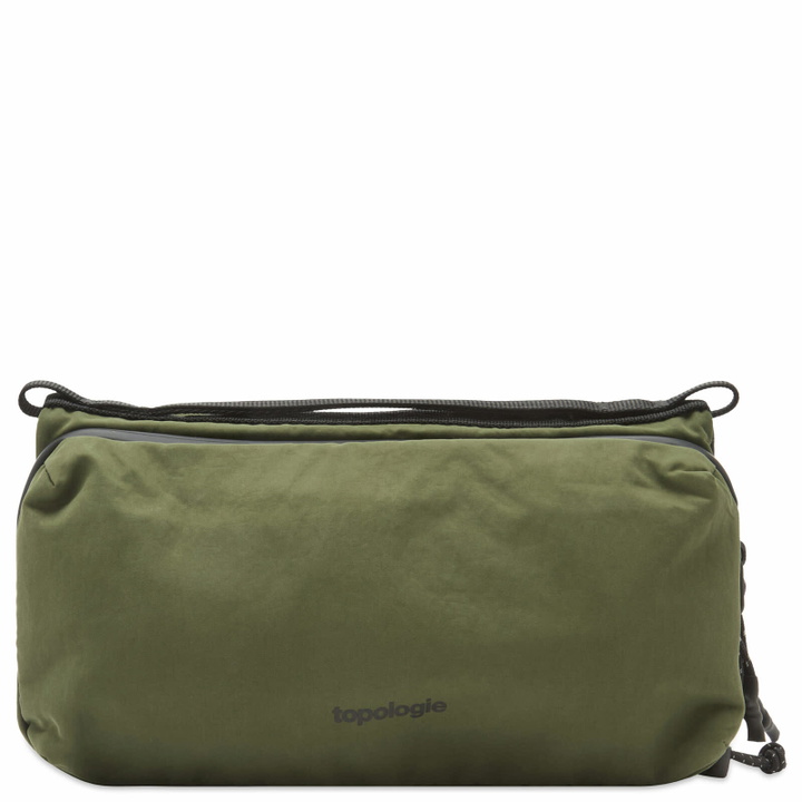 Photo: Topologie Bottle Sacoche Bag - Medium in Deep Forest 