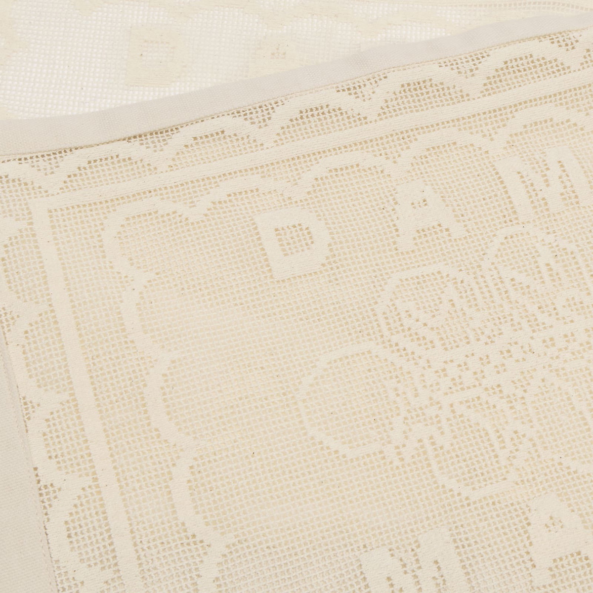 Damson Madder Women's Nonnas House - Ercu Filet Lace Placemats in Ecru 