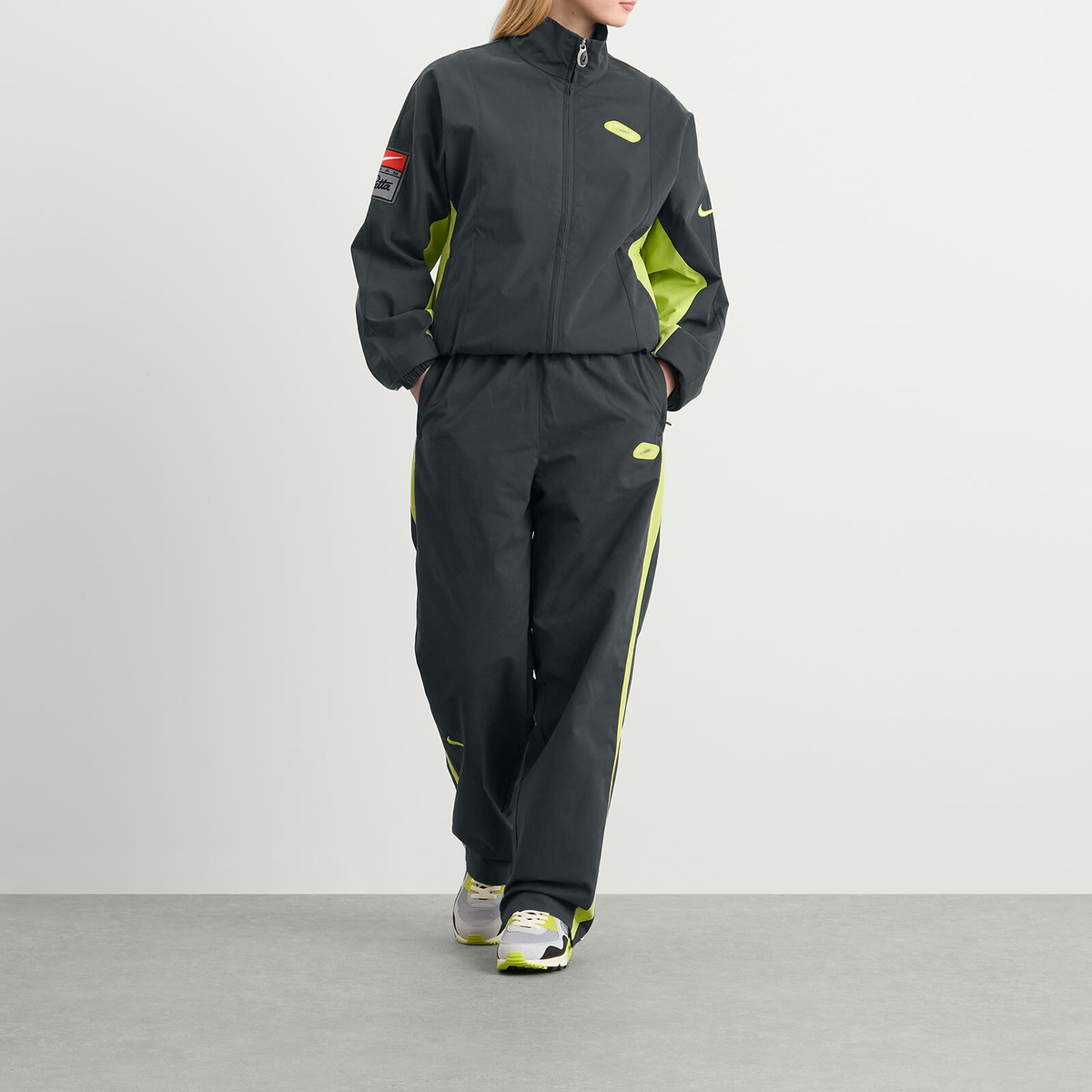 Nike x PATTA Track Pant in Black/Cyber