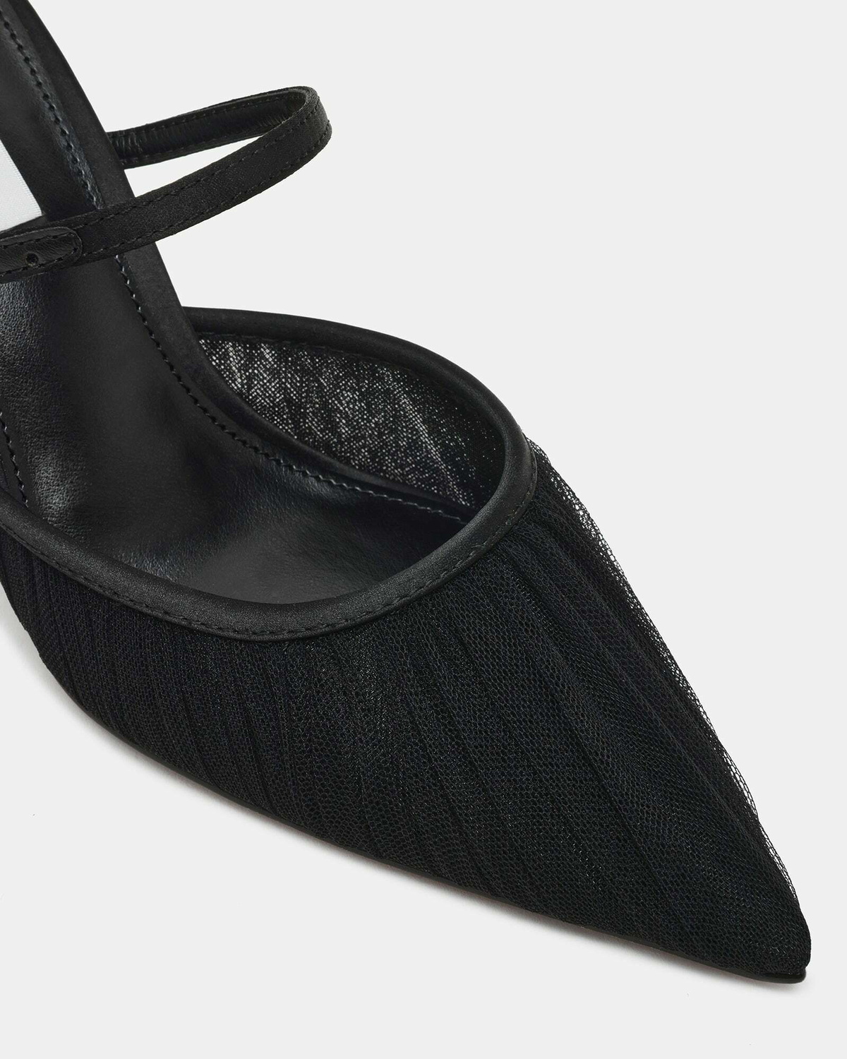 Steve Madden Ava Heels in Black