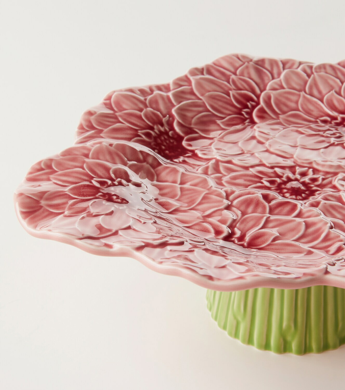 Bordallo Pinheiro Maria Flor Small earthenware cake stand