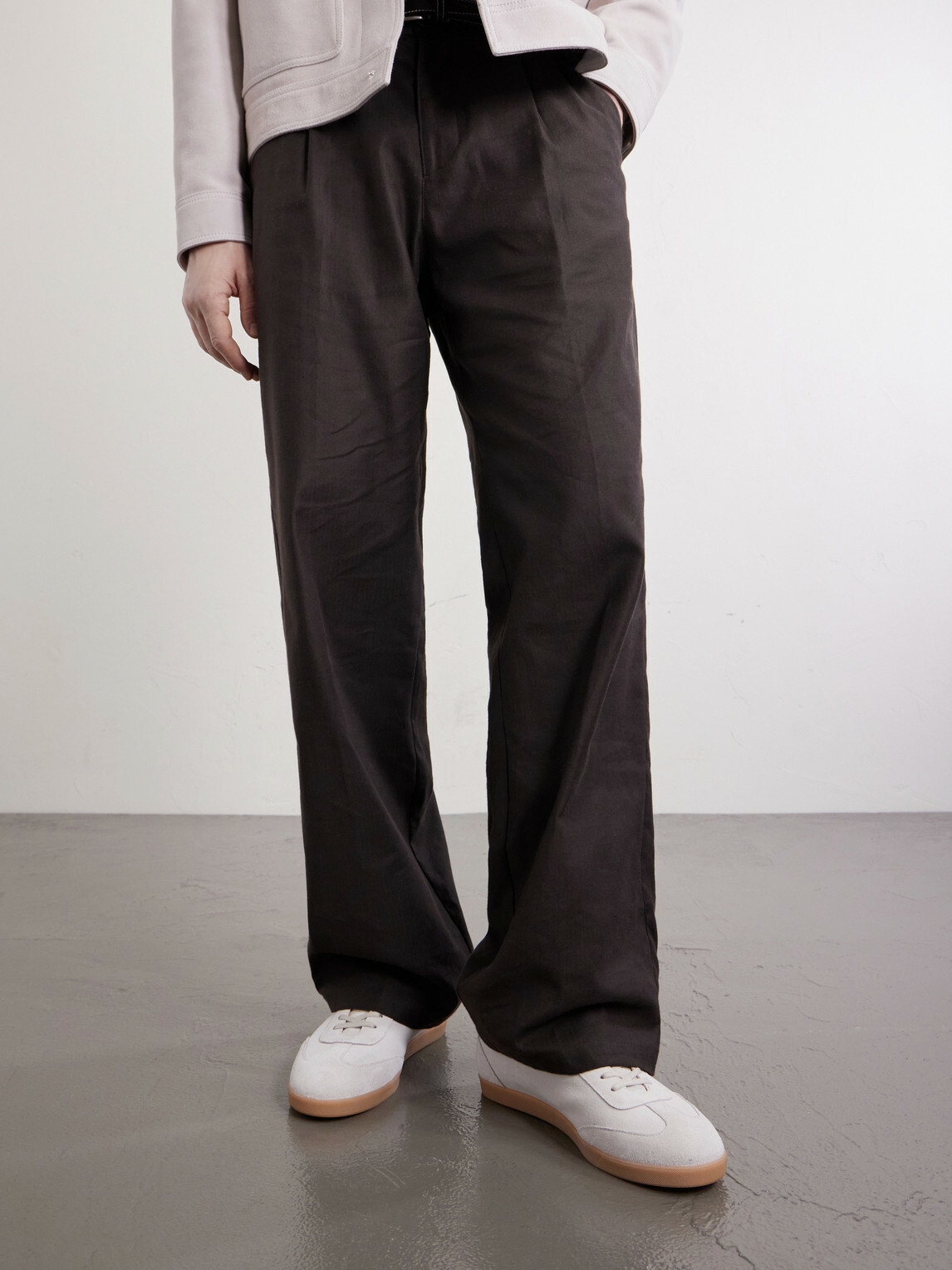 Mr P. - Suede Sneakers - Neutrals