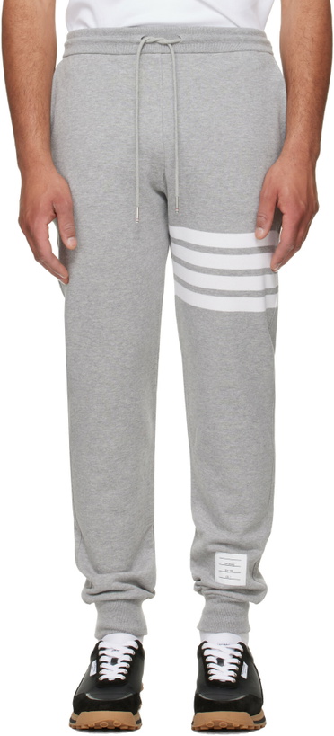 Photo: Thom Browne Gray Classic Loopback 4-Bar Sweatpants