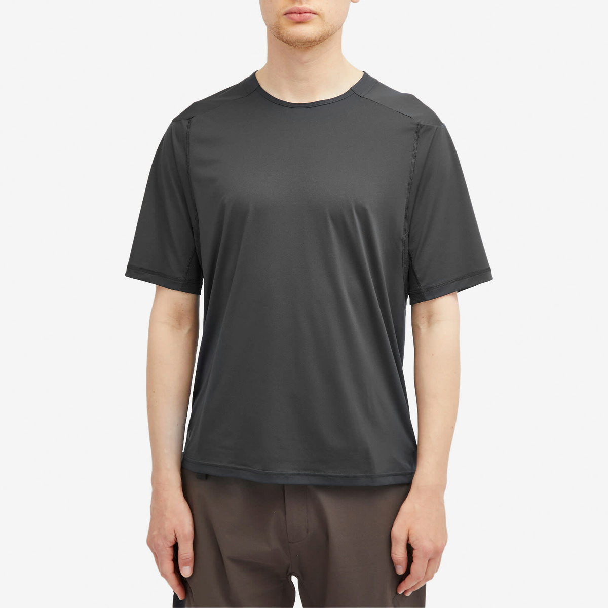 Rapha Men's Roadwear Tech T-Shirt in Black