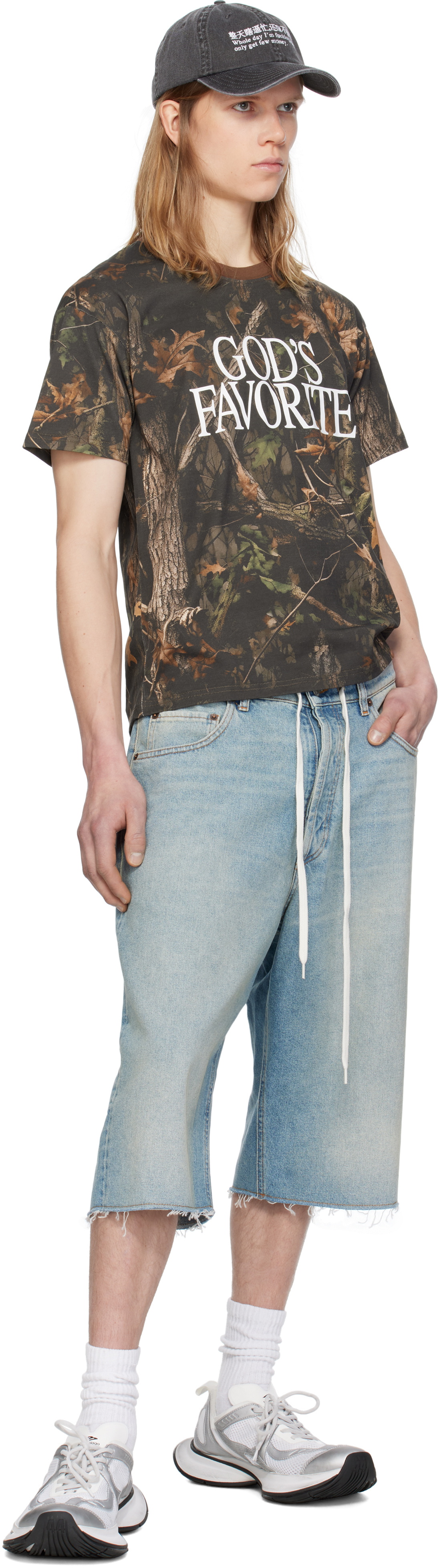 Praying Brown 'God's Favorite' Camo T-shirt