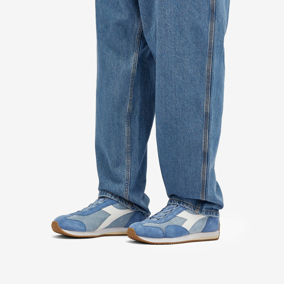 Diadora Men's Equipe Suede Sw in Sky-Blue London