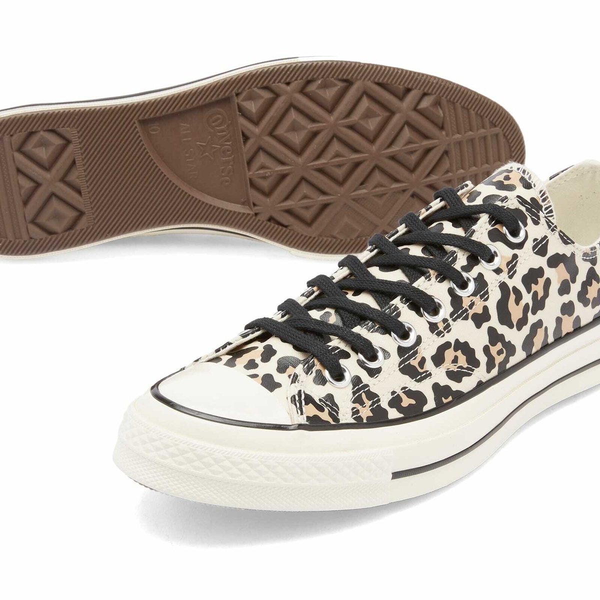 Converse Chuck Taylor 1970s Ox Sneaker in Driftwood/Light Fawn/Black