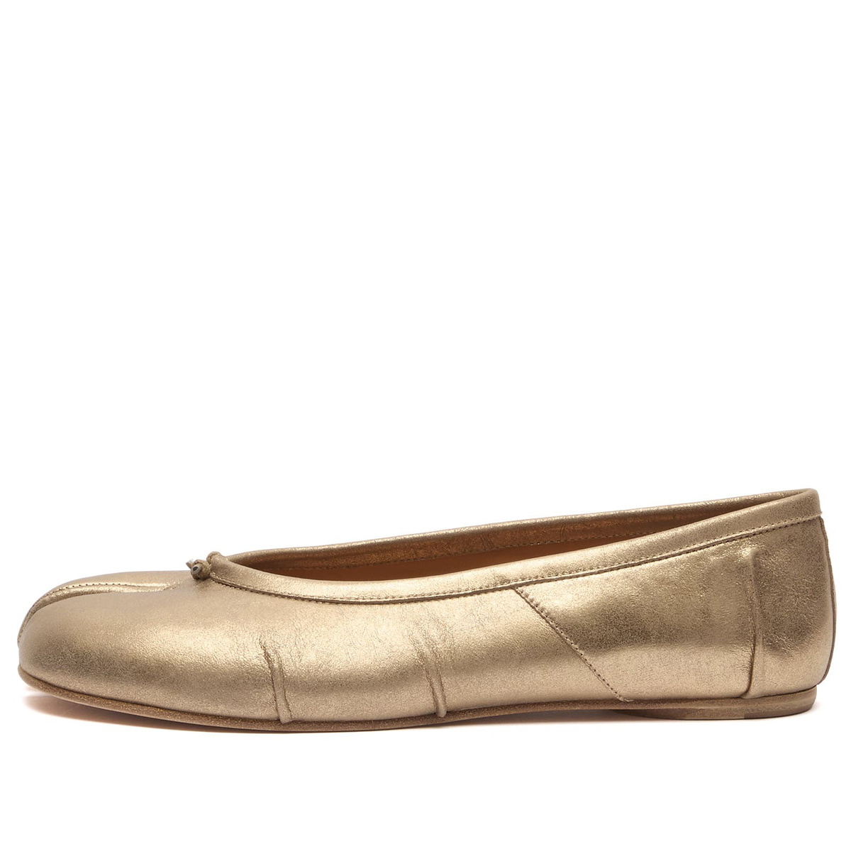 Maison Margiela Women's Tabi Ballerina in Cream/Gold