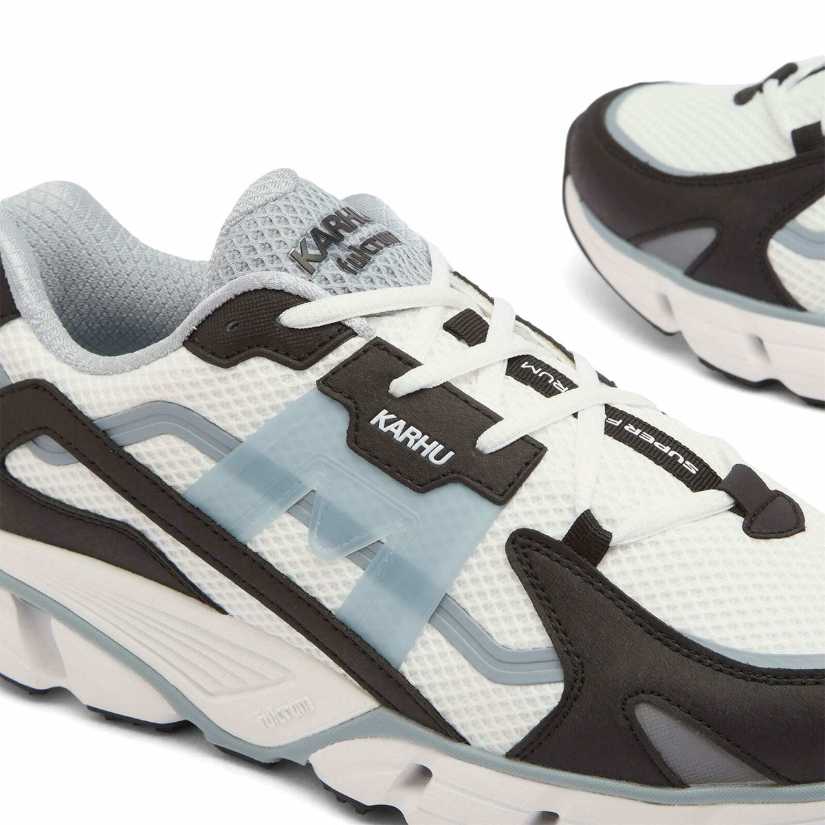 Karhu Men's Super Fulcrum Sneaker in Black/Sterling Blue