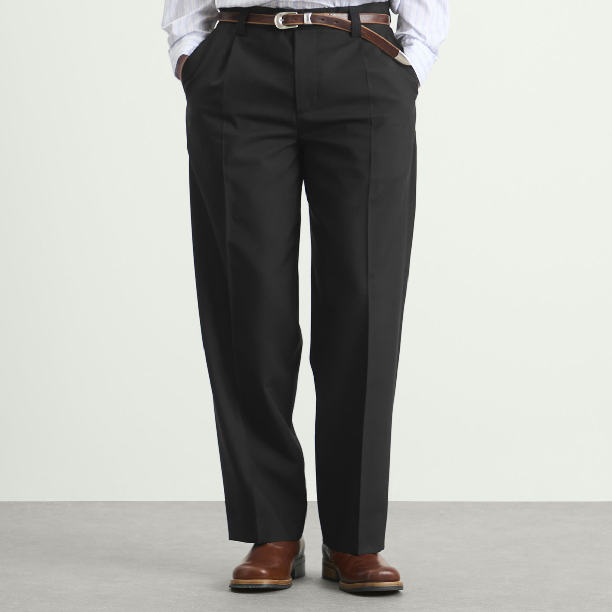 mfpen Men's Tropical Wool Service Trousers in Black