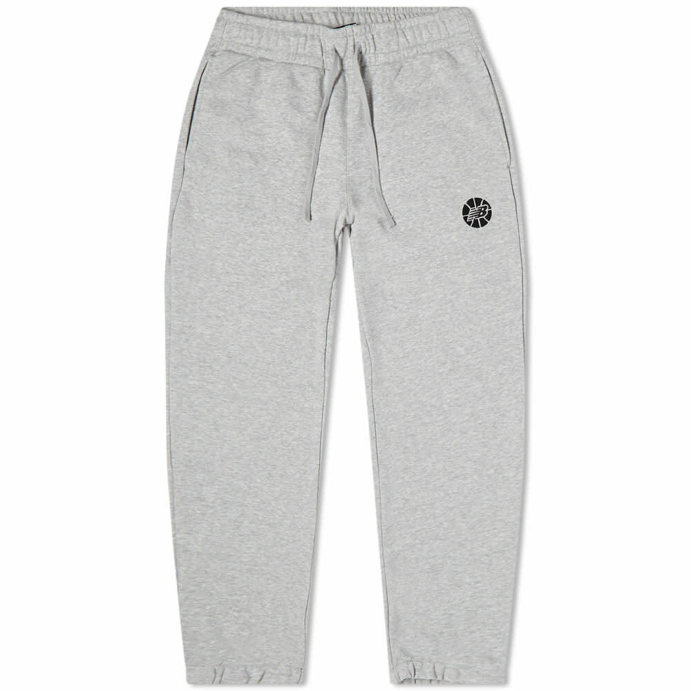 New Balance Men's Hoops Essentials Fundamental Pant in Grey New Balance