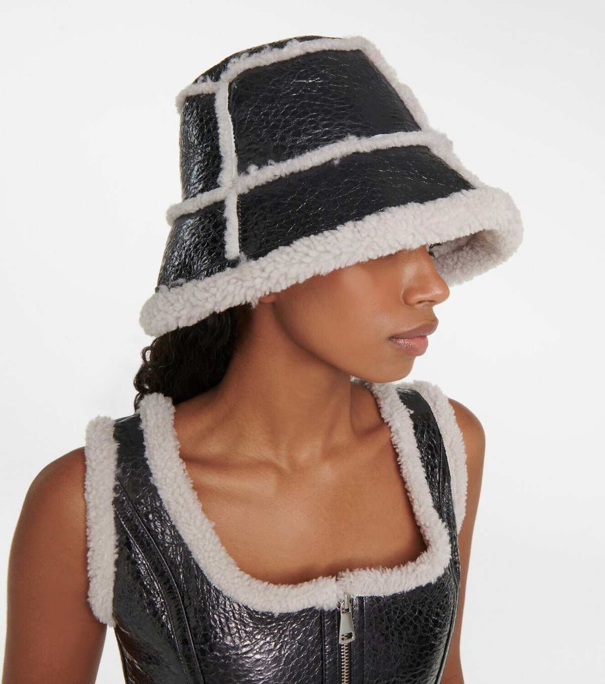 Jean Paul Gaultier - Shearling-trimmed leather bucket hat 