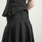Peachy Den Women's Missy Midi Skirt in Onyx