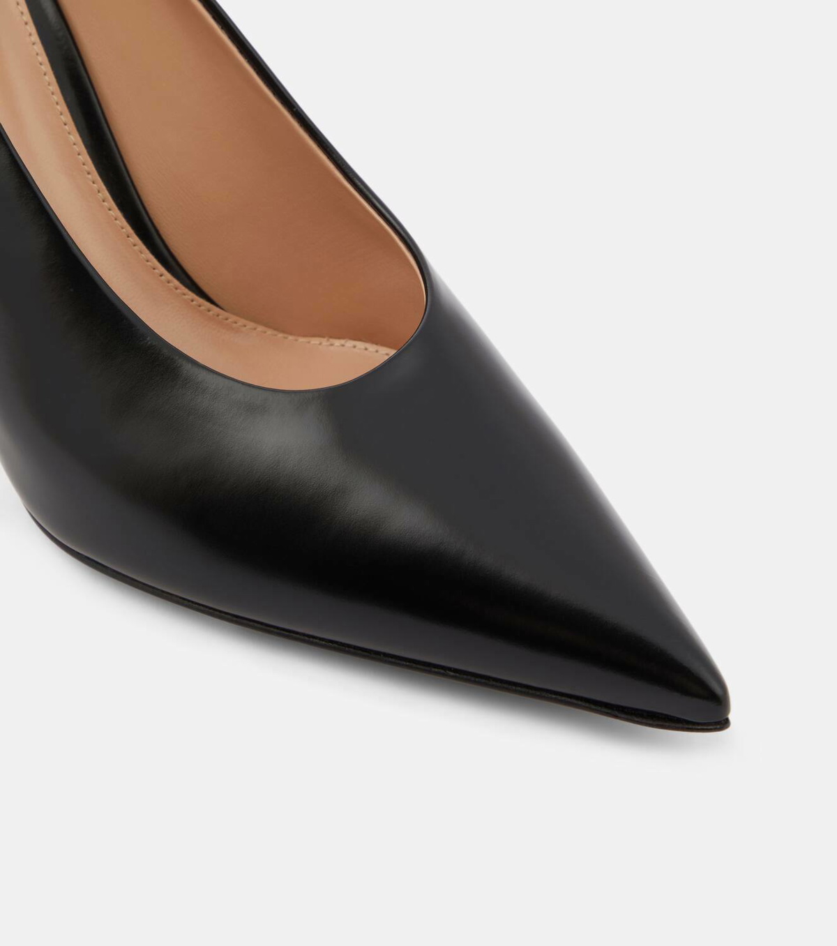 Gianvito Rossi Robbie leather pumps Gianvito Rossi