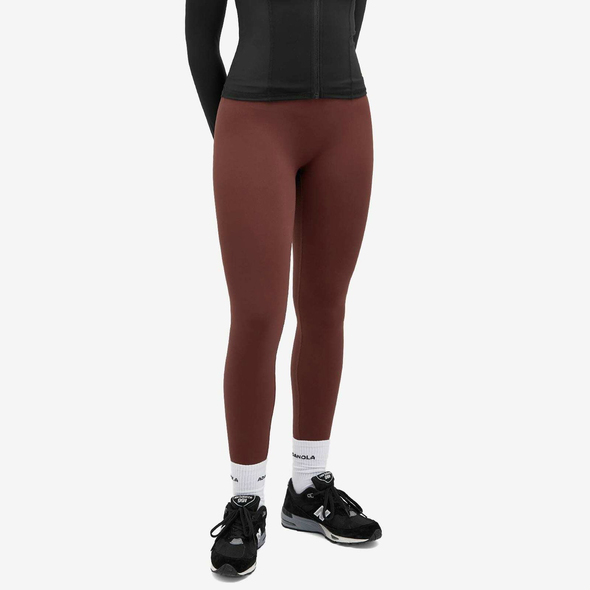 Adanola Women's Ultimate Leggings in Burgundy