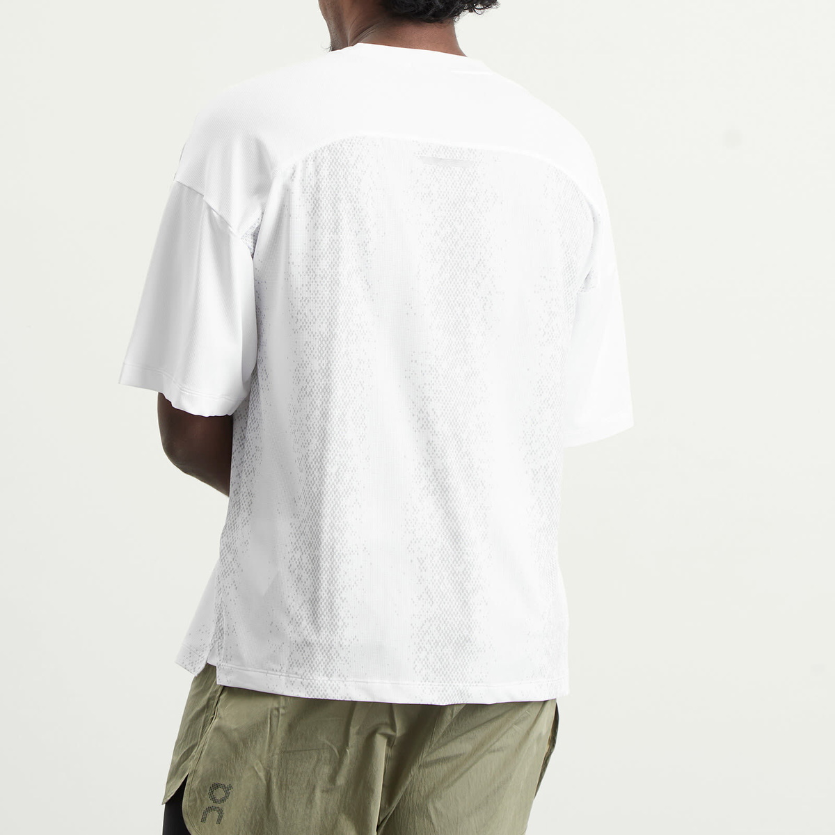 ON Men's Performance Volt T-Shirt in White
