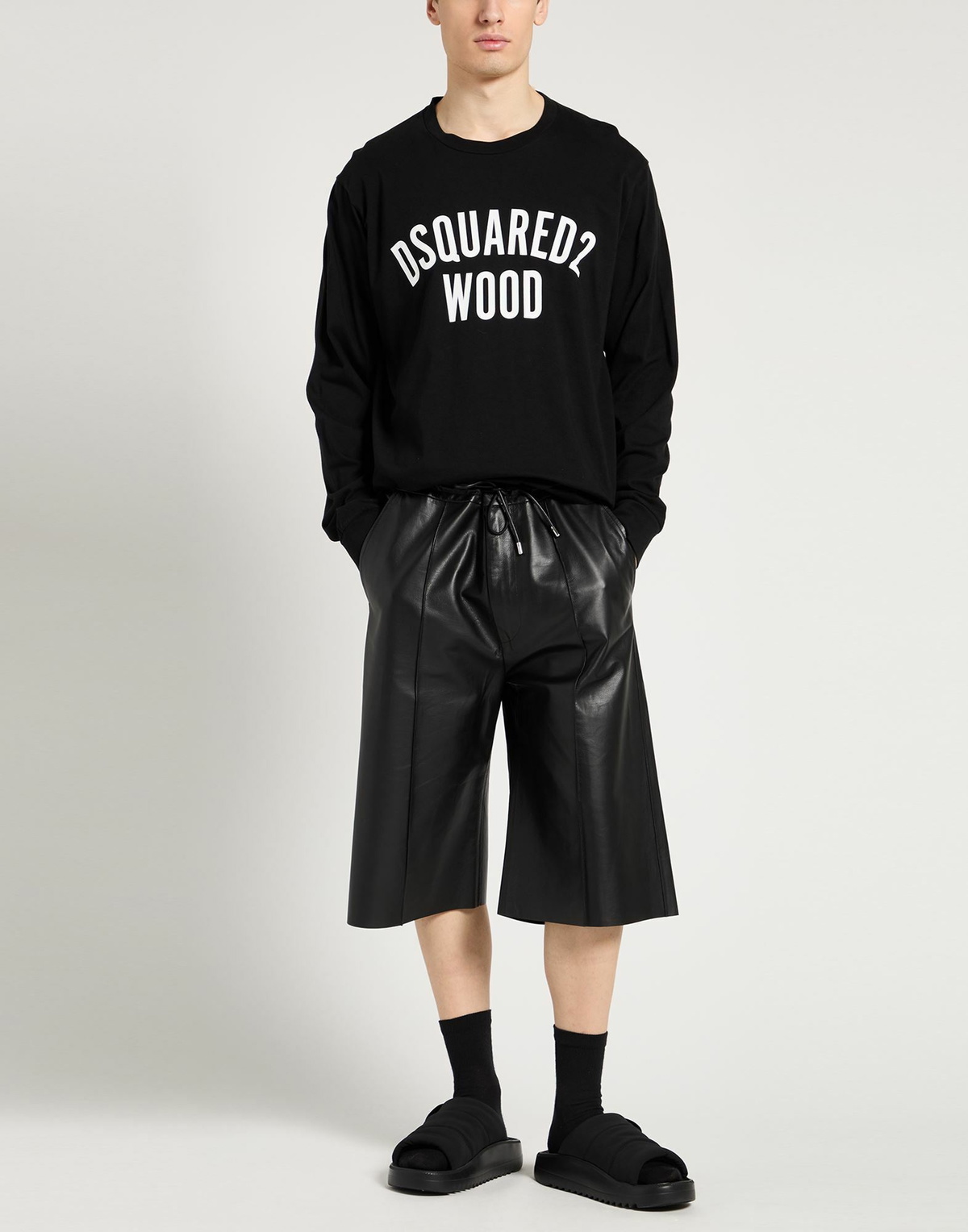 Dsquared2 Mens T-shirt in Black